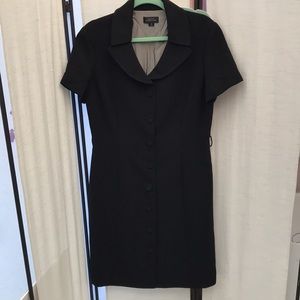 Tahari “coat dress” black button down front collar/lined Arthur S Levine